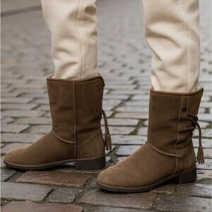 Abeo Blaine Suede Shearling Boots GUC Size 9   S3977